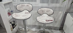 2 scaune de bar Mobexpert