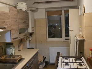 Vand apartament cu 3 camere