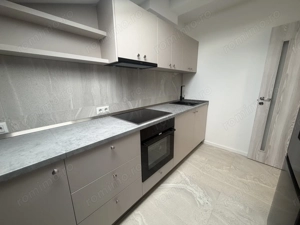 Mobilat si utilat. Disponibil imediat. Bucatarie inchisa 