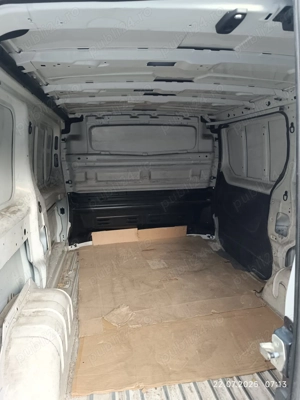 Renault Trafic 2.0 dci cu adblue - imagine 9