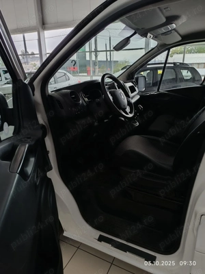 Renault Trafic 2.0 dci cu adblue - imagine 8