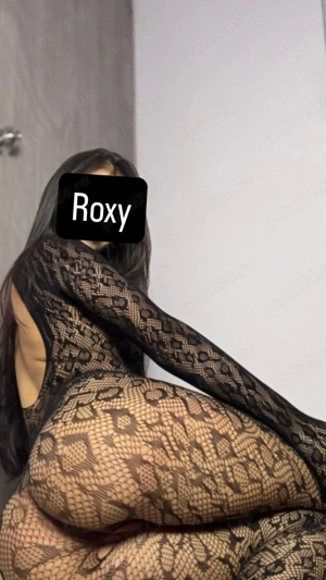Roxy!! Doar la tine !!!