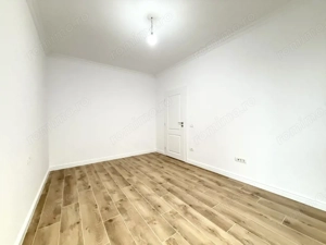 Apartament elegant 2 camere, 48 mp utili, curte 36 mp - Dumbravita  - imagine 5