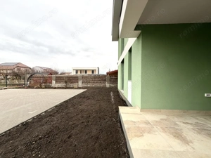 Apartament elegant 2 camere, 48 mp utili, curte 36 mp - Dumbravita  - imagine 8