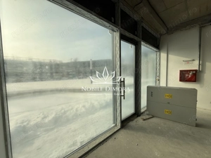 SAD - Spatiu comercial in zona centrala, langa Piata 700 - pret negociabil - imagine 2