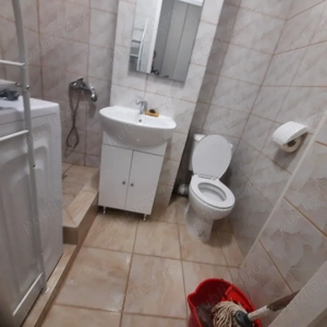 Închiriez apartament cu doua camere in calea sagului. 