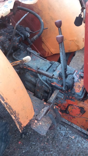 Tractor UTB v 445 - imagine 4