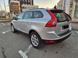 Volvo XC60 D5 185CP AWD - imagine 2