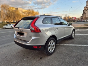 Volvo XC60 D5 185CP AWD - imagine 3