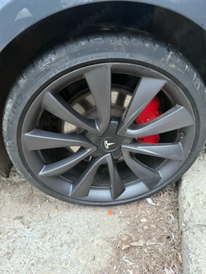 vand Tesla - imagine 3