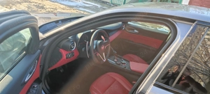 Alfa Romeo Giulia - imagine 6