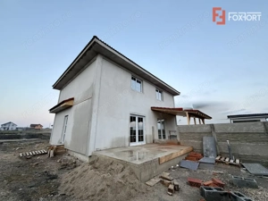Duplex cu 3 camere de vanzare la cheie, finisaje la alegere in Sanandrei