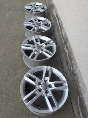 Vinzari accesori auto