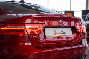 Jaguar Xe - imagine 12