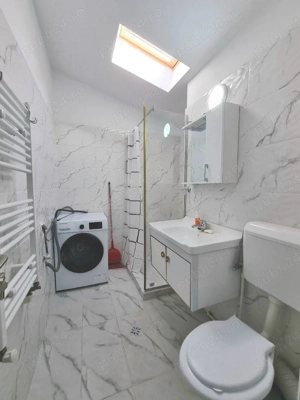 Se Închiriază Apartament cu doua camere,Mansarda,Strada Magrini Căramidari Târgoviște  - imagine 10