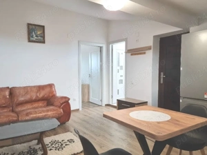 Se Închiriază Apartament cu doua camere,Mansarda,Strada Magrini Căramidari Târgoviște  - imagine 3