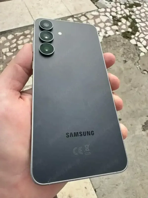 Samsung Galaxy S25 Fan Edition Dual SIM, 8GB RAM, 256GB