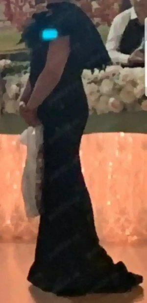 Vand rochie ocazie model deosebit 