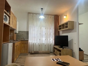 Vand spatiu comercial birouri -apartament 3 camere- central 55 mp - imagine 3