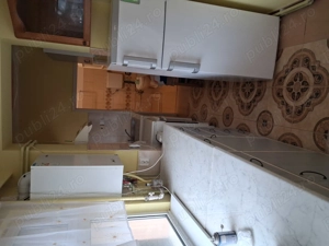 Casa cu 2 camera de inchiriat pt birou s au de locuit 