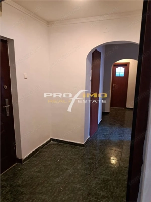 Tomis Nord apartament 3 camere decomandat, parter