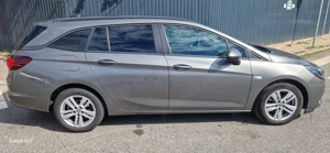 Opel Astra Sport 1 5 D 122 CP - imagine 2