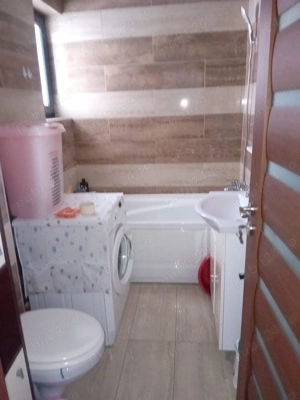 Vând apartament 2 camere, zona Confecții + loc parcare - imagine 5