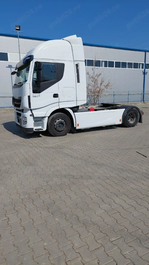 De vanzare - imagine 3