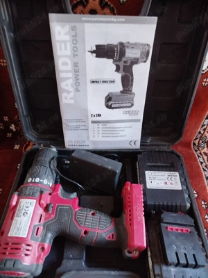 Vând o autofiletantă Raider, cu doi acumulatori nouă.