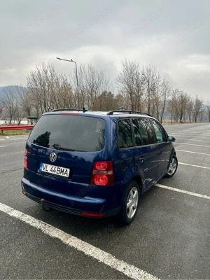 vw touran 2009 2.0 tdi 140 dsg