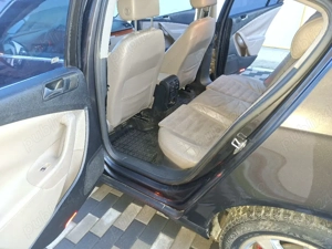 VW Passat  - imagine 3