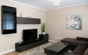   . pe Calea Circumvalatiunii chirie apartament