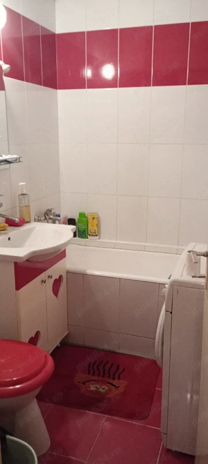 Vand apartament 3 camere Rogerius Oradea