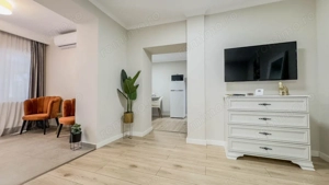 Casa cu 3 Apartamente - Zona Sagului(Shopping City) - 0% COMISION  - imagine 9