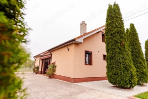 Casa moderna in Archis - imagine 4