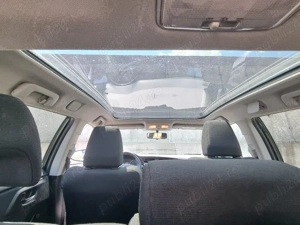 Toyota auris hibrid - imagine 3