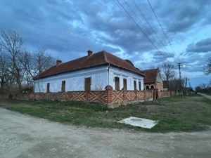 Vand casa cu gradina 3200mp2 - imagine 2