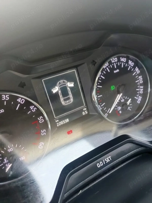 Skoda Octavia  - imagine 3