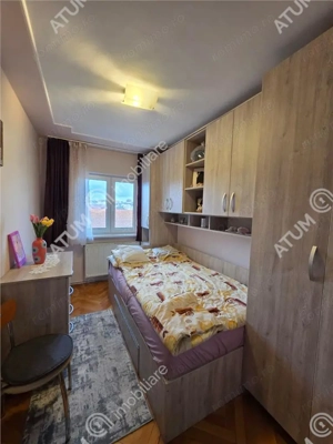 Apartament cu 3 camere decomandate 2 balcoane zona Terezian Sibiu - imagine 4