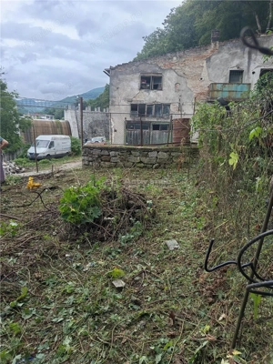 Oravita, Casa cu Spatiu Comercial, Zona Lacul Mic, Pret Negociabil - imagine 20