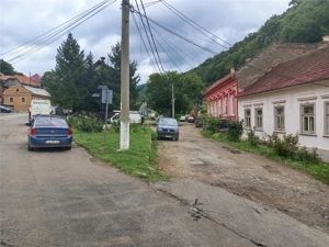 Oravita, Casa cu Spatiu Comercial, Zona Lacul Mic, Pret Negociabil - imagine 16