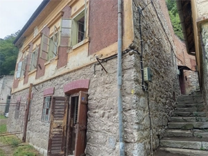 Oravita, Casa cu Spatiu Comercial, Zona Lacul Mic, Pret Negociabil - imagine 17