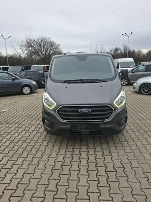 Vând Ford Transit Custom 