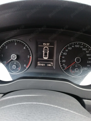 Volkswagen Jetta - imagine 3