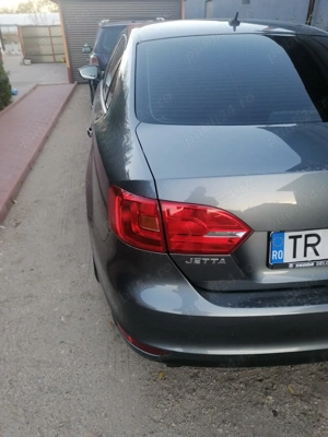 Volkswagen Jetta - imagine 2