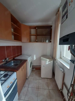 Închiriez ap 2 camere