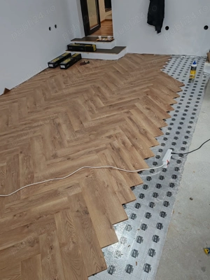 Montaj parchet profesional | Lucrări construcții & finisaje |