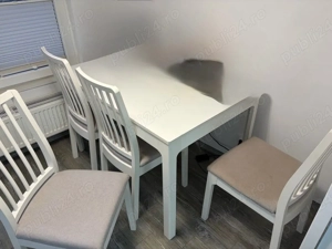 Masa extensibila ikea cu 4 scaune Ekedalen