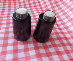 Set condimente shakere vechi din corn lustruit de bivol - solnita pentru sare piper 