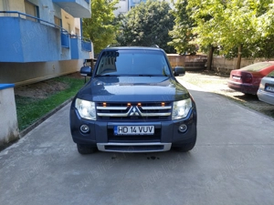 Mitsubishi Pajero 2007  motor 3.2 170cp autoutilitara cu 4 locuri 